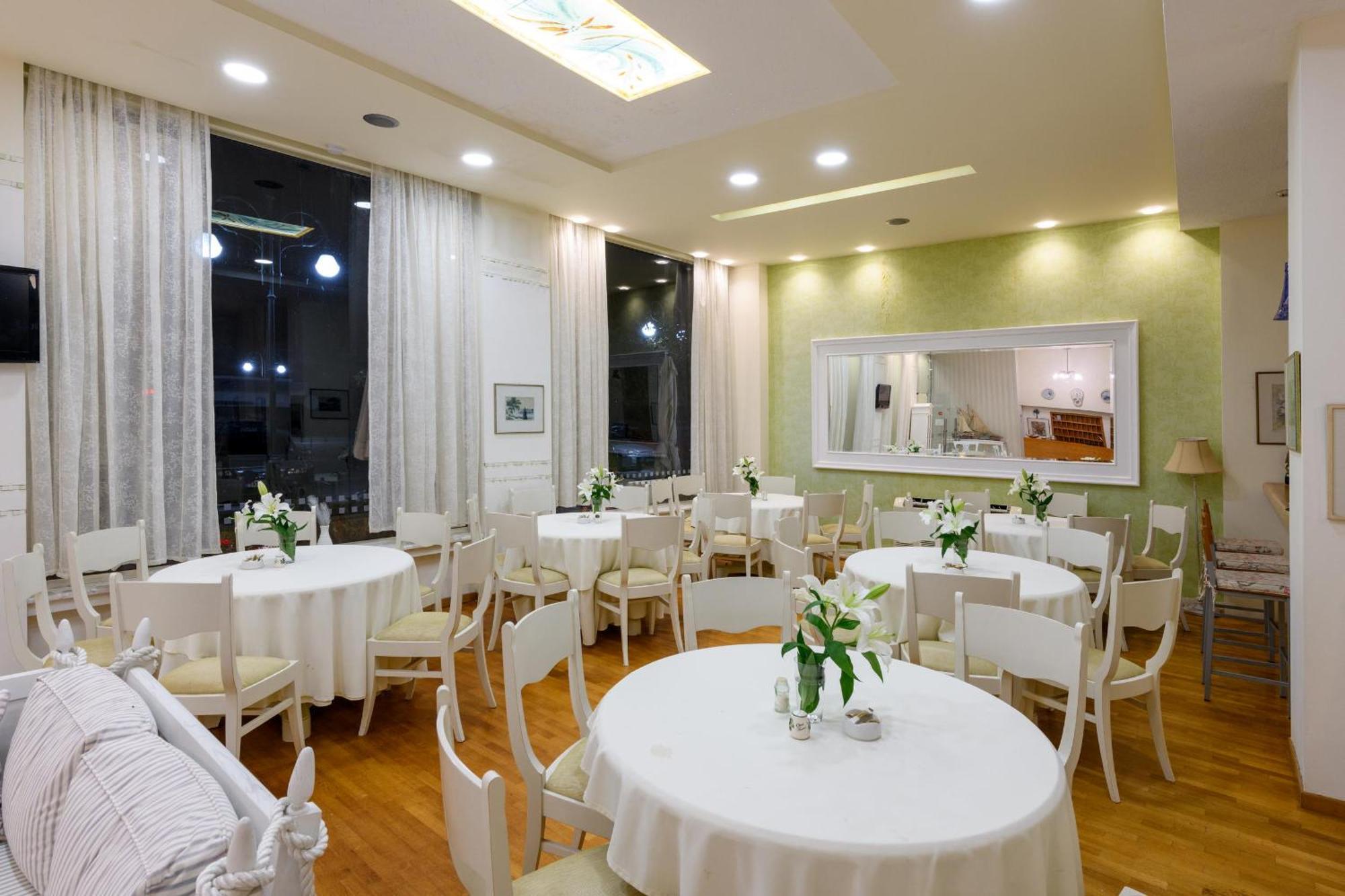 Hotel Timoleon Limenas  Exterior photo